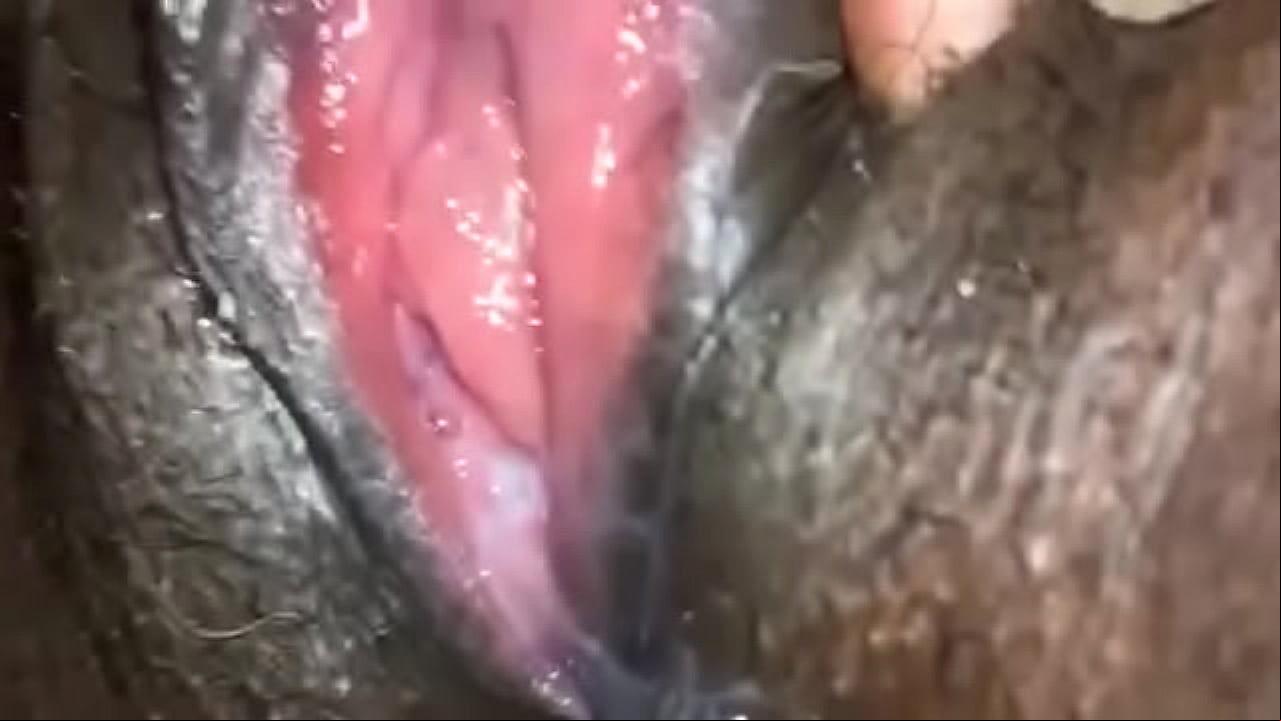 Put pantyhose in pussy